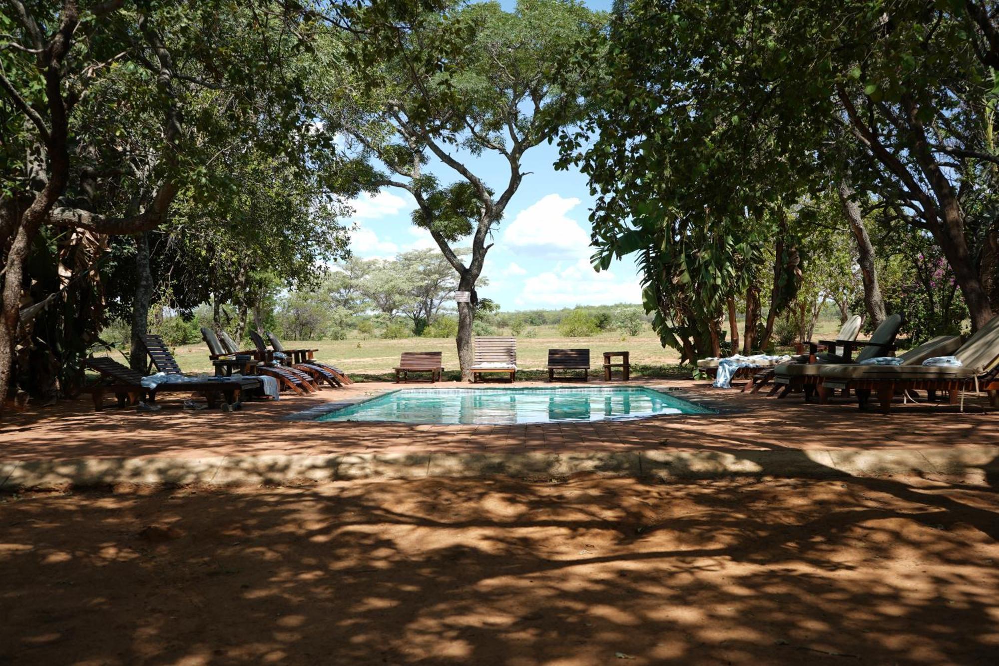 Honeyguide Ranger Camp 호텔 Golders Green 외부 사진