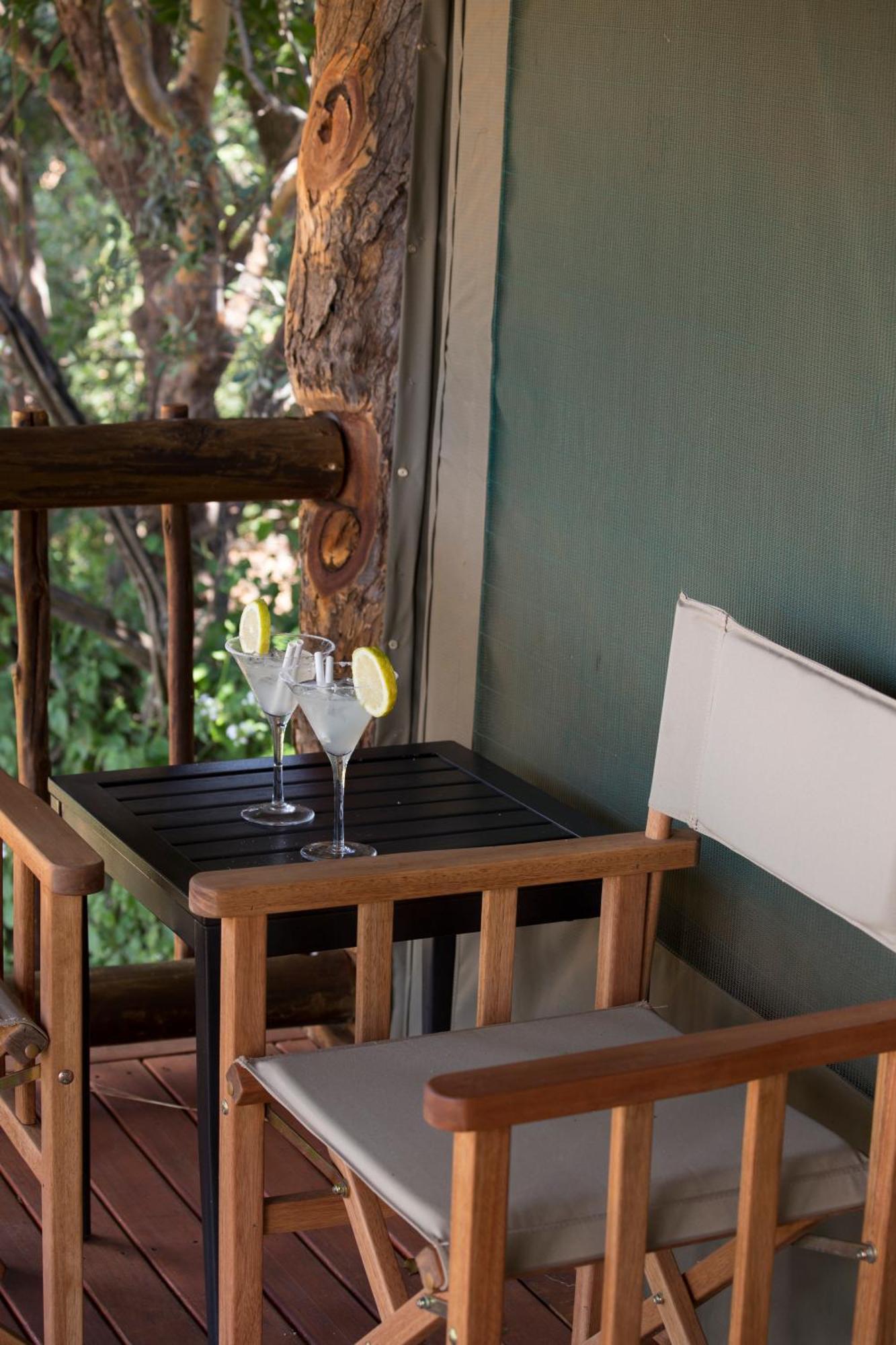 Honeyguide Ranger Camp 호텔 Golders Green 외부 사진